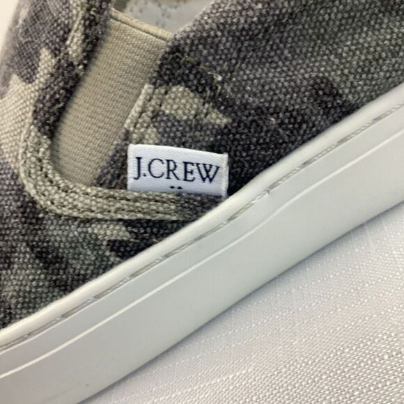 J Crew Women’s Canvas slip on Camo Chunky Sneakers Size 6.5 - Picture 8 of 10